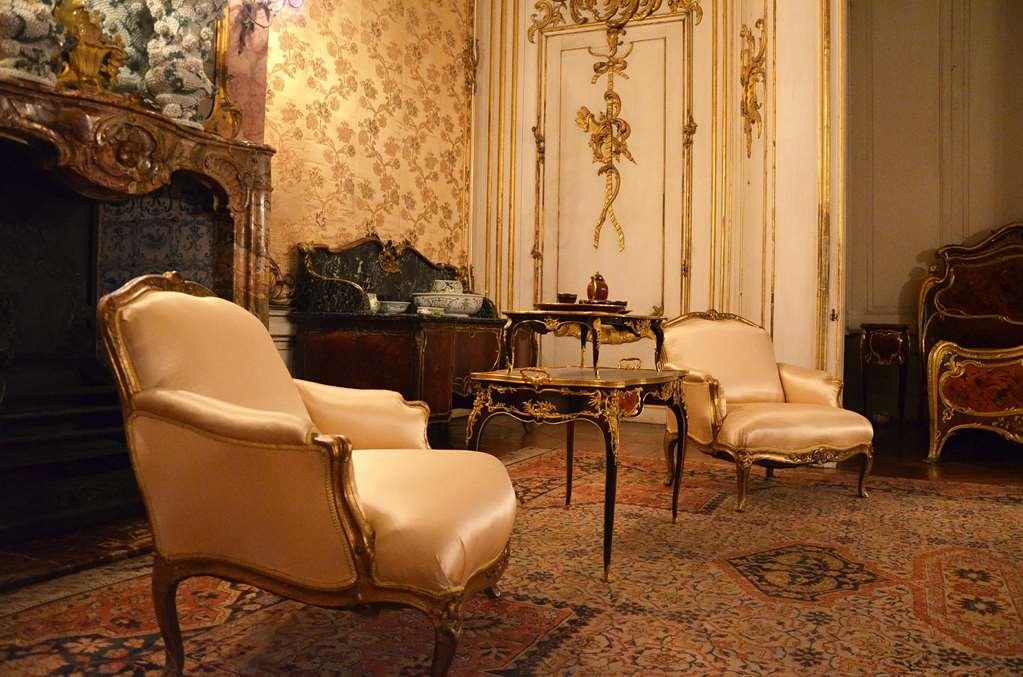 Brit Hotel Le Lion D'Or Chinon Szoba fotó