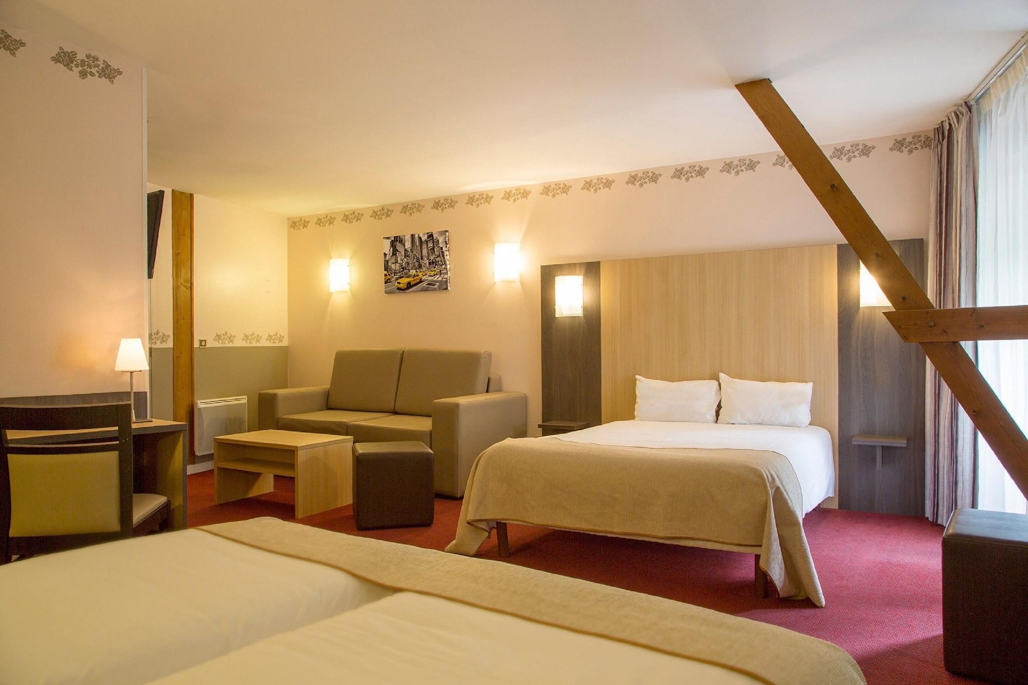 Brit Hotel Le Lion D'Or Chinon Kültér fotó