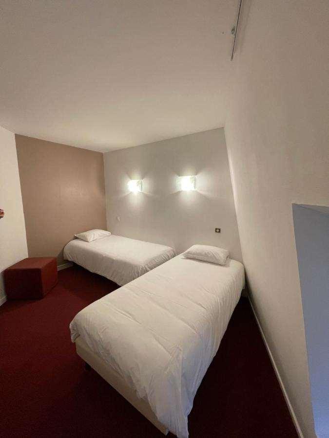 Brit Hotel Le Lion D'Or Chinon Szoba fotó